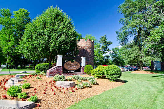 East Lansing Apartments near Michigan State University | Glenwood Apartments