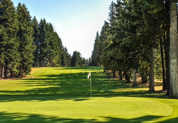 Glendoveer Golf Course