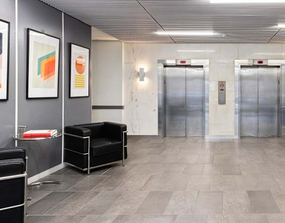 910 Penn - Controlled and secure keypad access