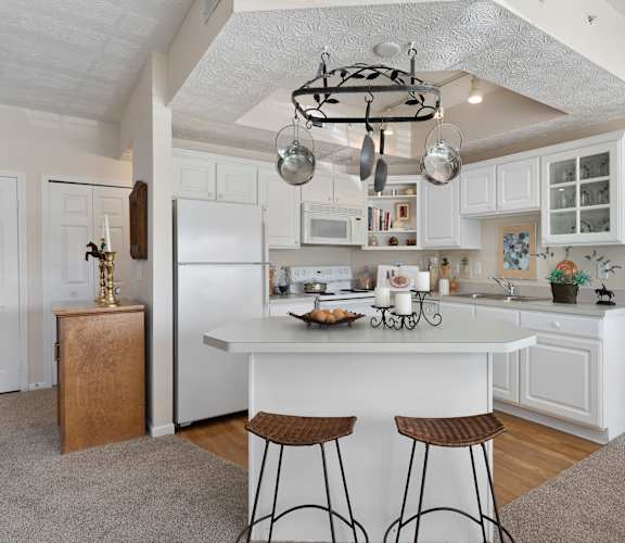 Kitchen Island at The Farms in OH 43221