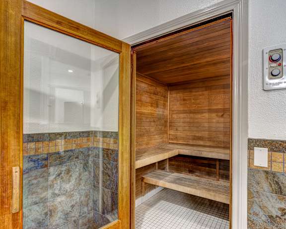 Photo Gallery Image