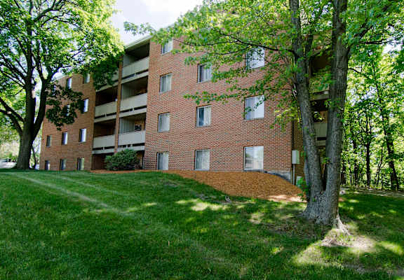 East Lansing, MI near Michigan State University | Woodmere