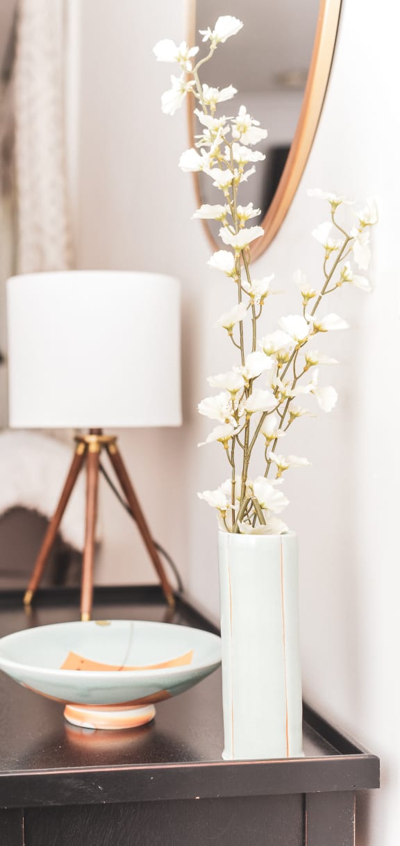 how to decorate a side table in a living room