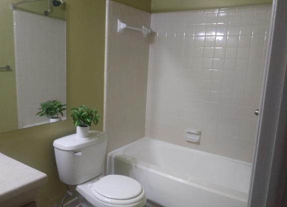 Updated apartments in Farmington, Michigan