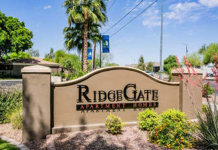 the sign for ride gate apartment homes at ride gate apartments