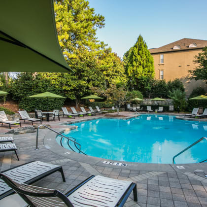 Swimming Pool and Lounge Chairs at Atlanta Apartments near Druid Hills