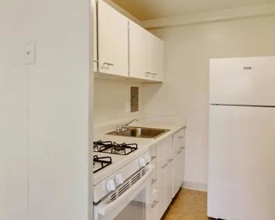Photo Gallery Image