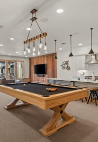 Bluegrass Farms Apartments 