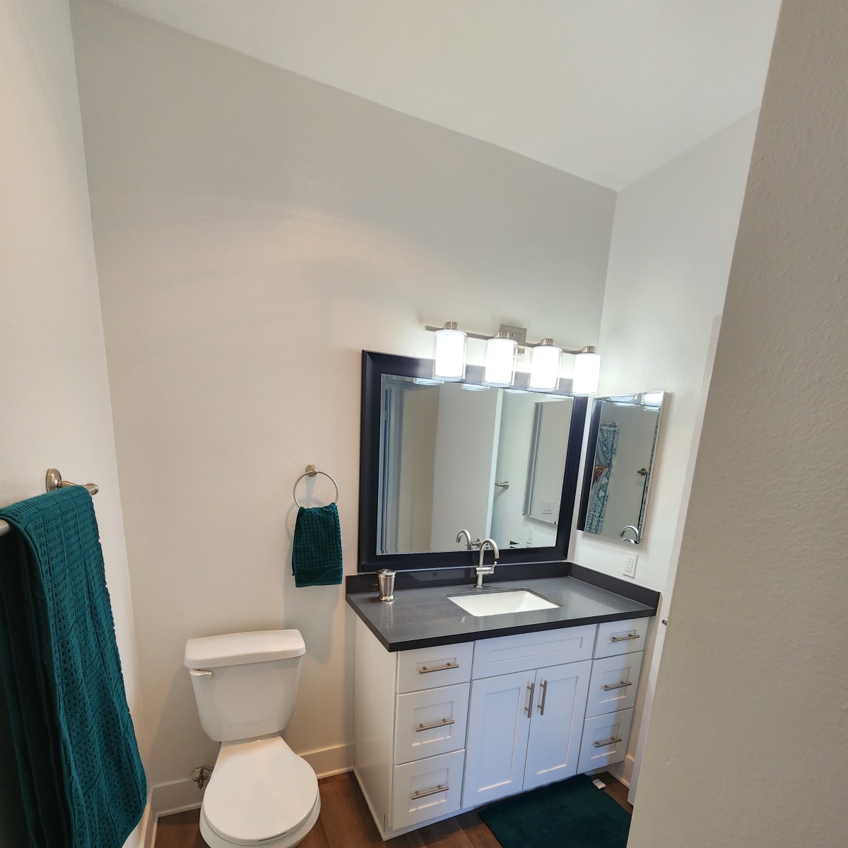 Photos and Video of Citronia Luxe Towers Apartments in Northridge, CA