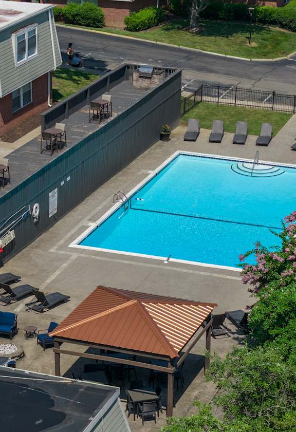 Top view of pool at Lexington Square, Kentucky