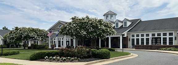 the building where the hotel is located