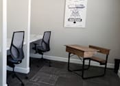 Thumbnail 1 of 8 - work space