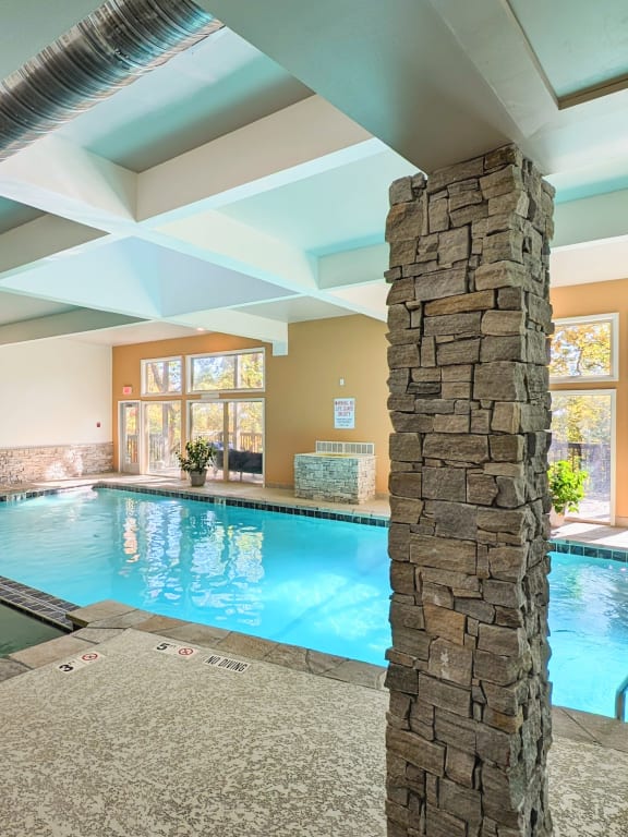 Kirkwood Bluffs Apartments in St. Louis, MO