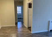 Thumbnail 14 of 19 - Hallway
