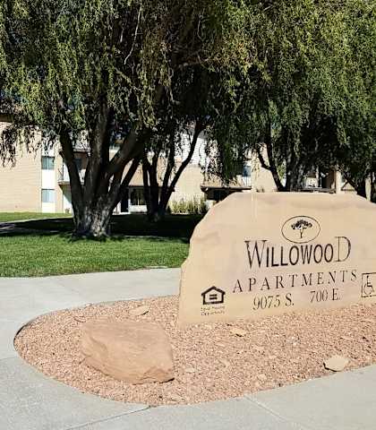 Willowood Sign