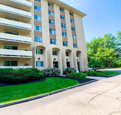 Mid Rise Apartments at Westwood Meadows, Integrity Realty, 44145