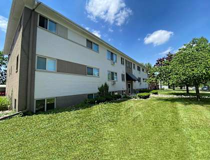 Exterior at Kimberly House Apartments in Lansing, MI