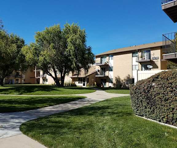 Willowood Exterior