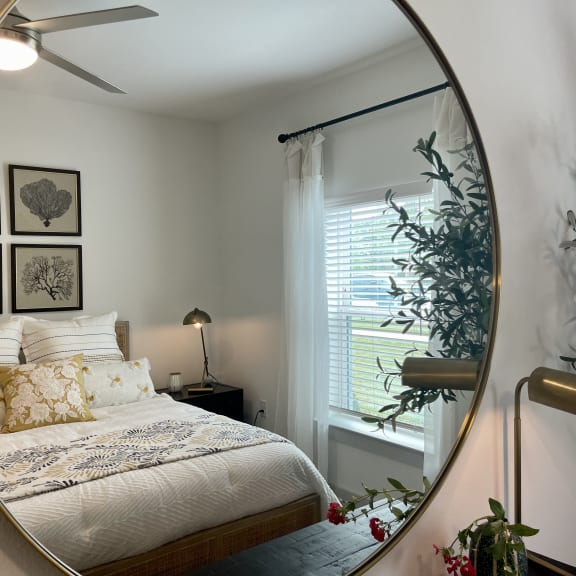 Azalea Bay Apartments Apartments in Gulf Breeze, FL