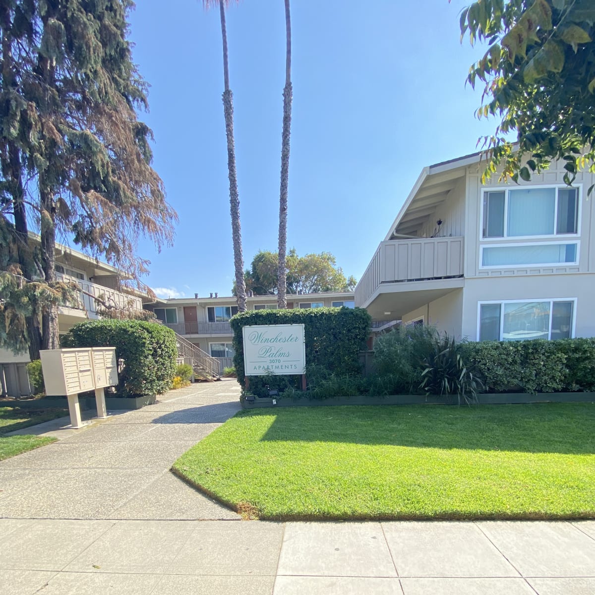 Photos and Video of Winchester Palms Apartments in San Jose, CA