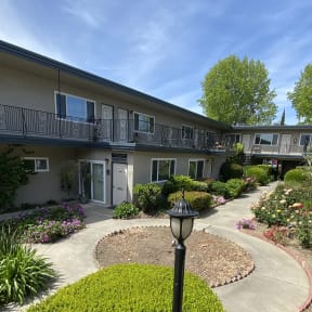 Colonial House Apartments San Jos1560 San Tomas Aquino Road  San Jose, CA 95130