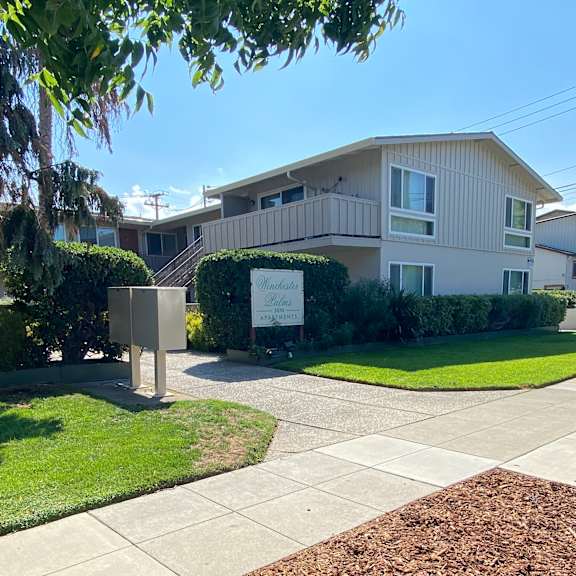 Winchester Palms Apartments 3070 Van Sansul Avenue San Jose, CA 95128