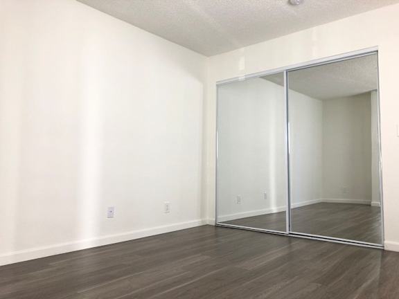 1bd/1ba at Whitley Lofts