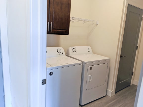 2x2I-LaundryRoom at Poplar Creek Apartments, Brookfield, Wisconsin