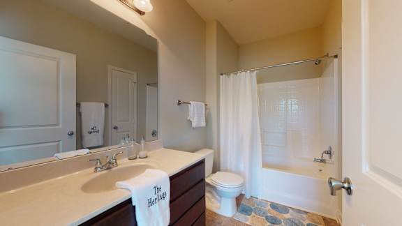 Bathroom With Bathtub at The Heritage at Arlington Apartment Homes, North Carolina, 27834