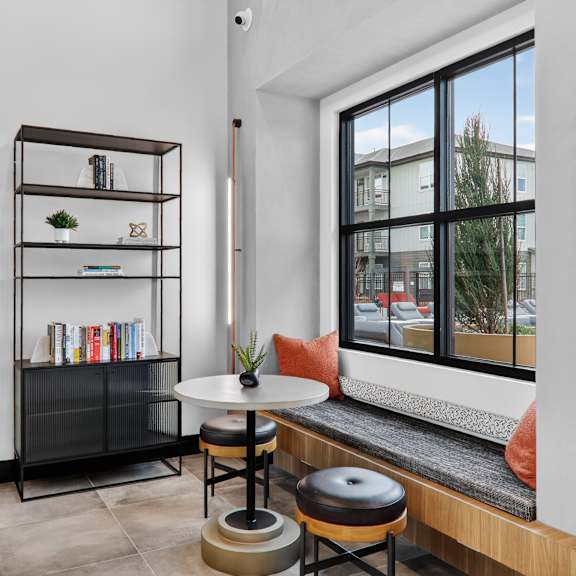 Living room at The Logan Luxury Apartments, Nampa, ID, 83651