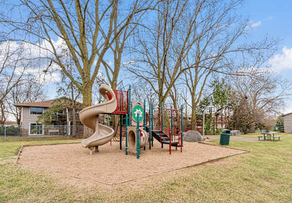 the playground at the preserve at ballantyne commons