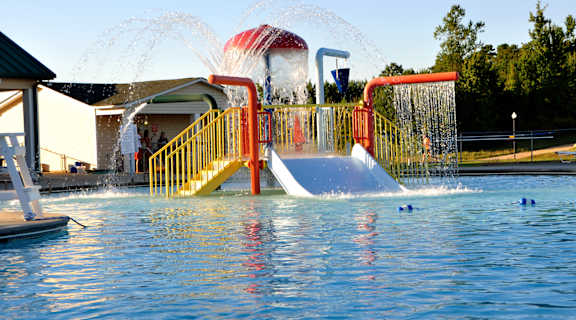 Riverwood pool