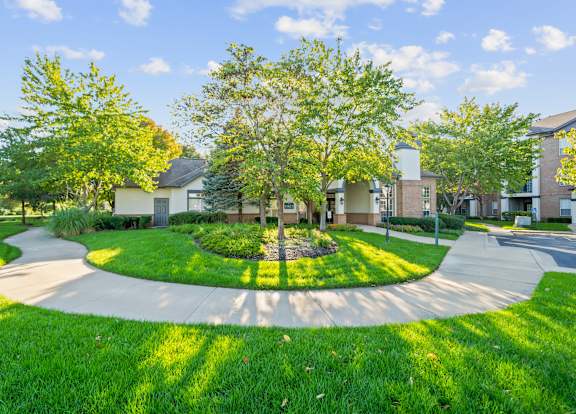Greenspace Walking Trail at Crowne Chase Apartment Homes, Overland Park, KS
