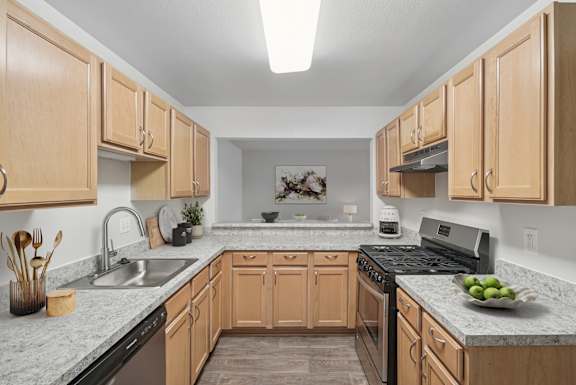 Modern Kitchen at The Apartments at Wellington Trace in Frederick, MD