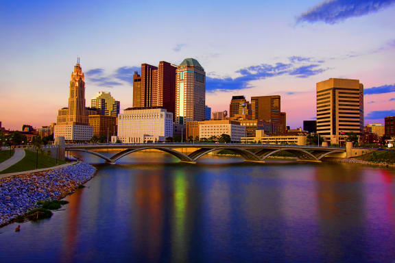 a view of the columbus skyline at sunsetat Preston Centre, Ohio