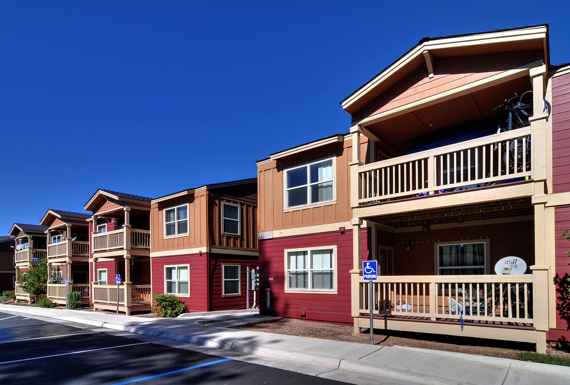 Henness Flats Apartments