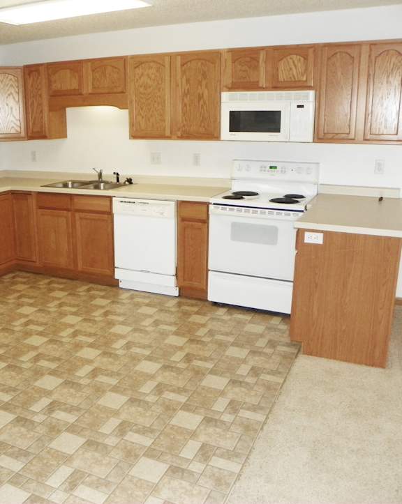 Living Area  at Autumn Hills Apartments, Forest Lake, Minnesota