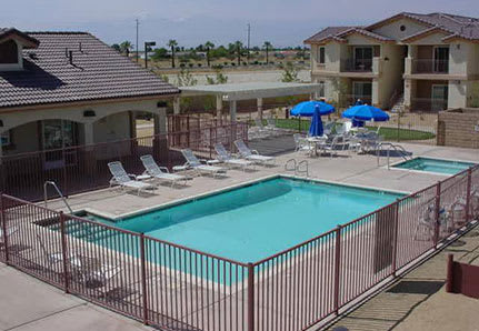 Heritage Park at Cathedral City pool