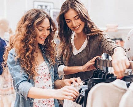 women-shopping