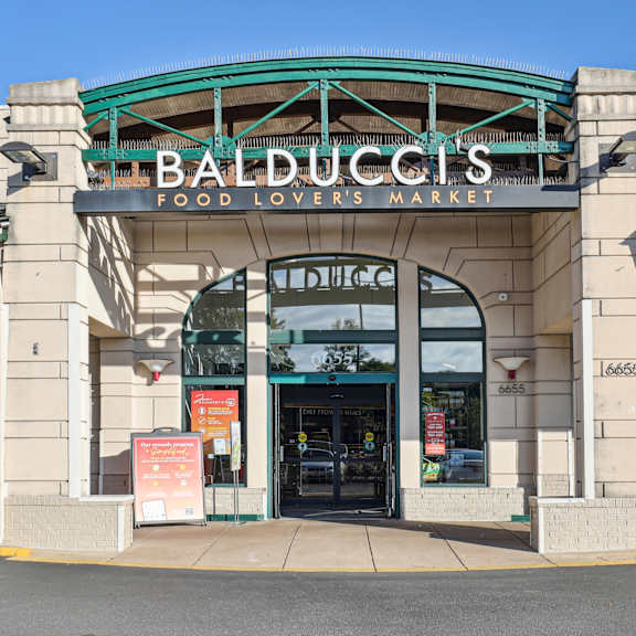 The front of a Balducci's Food Lovers Market store.