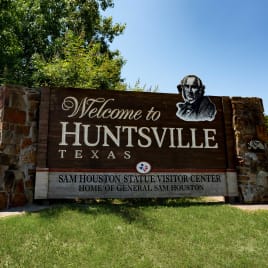 welcome to huntsville sign