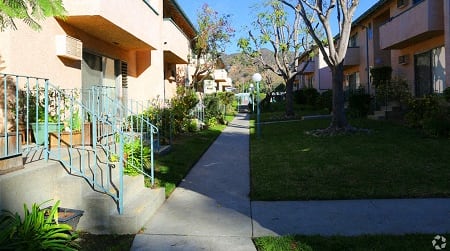 Olive View Gardens courtyard