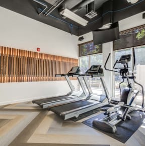 the gym at the flats at obsidian