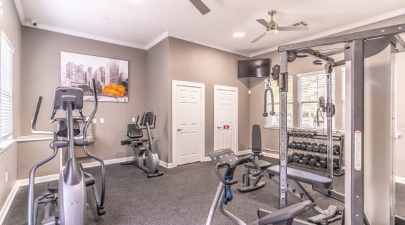 the gym at the preserve apartments
