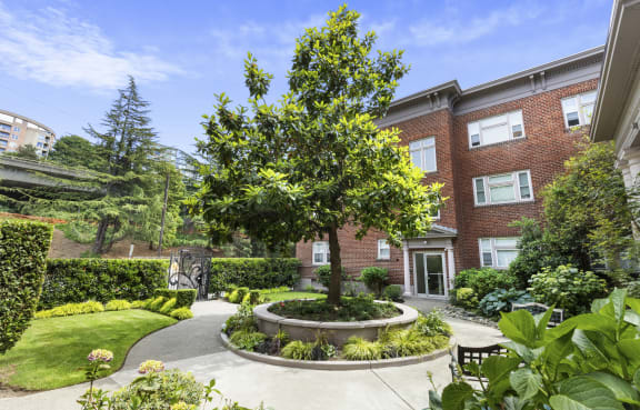Elegant Exterior View Of Property at Carolina Court Apartment Homes, Washington, 98109