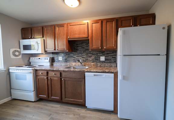 Kitchen Appliances at Willowbrooke Apartments, Brockport, New York, 14420