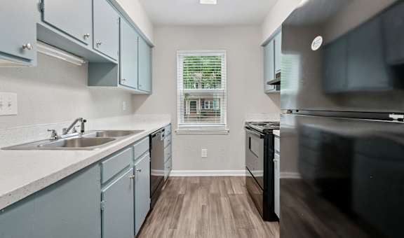 Modern Kitchen at The Highlands Apartments, Charlotte, NC, 28217
