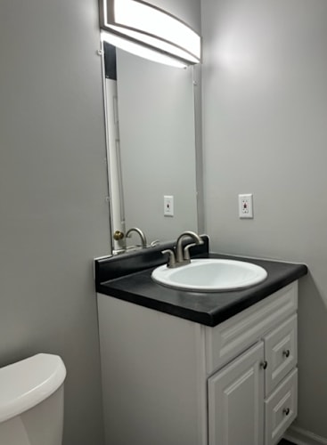 Floor Plan  2 Bed 1 Bath
