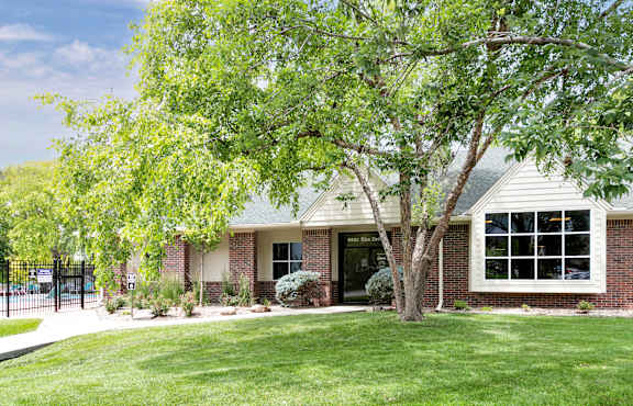 Green Lawn at The Pointe, LaVista, NE