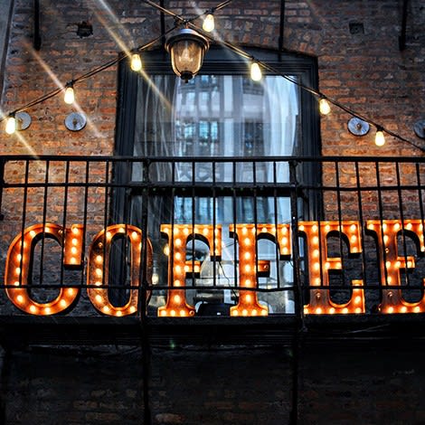 Coffee Shop at Carriage House Lofts, Chicago, 60605